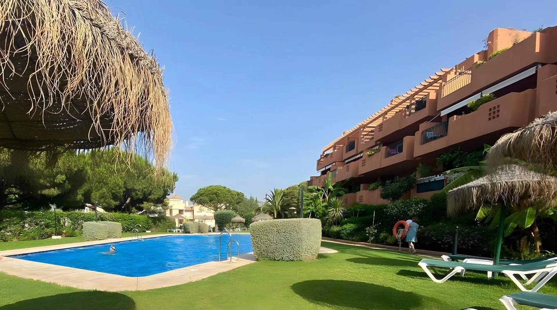 Lejlighed I Cabopino Marbella